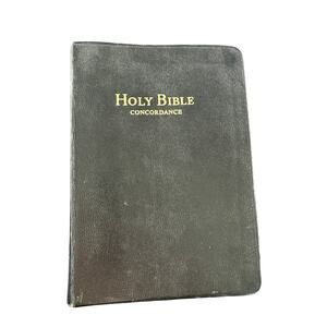 The Holy Bible RSV 1962 Revised Standard Concordance World Pub.  Black Red Edge.